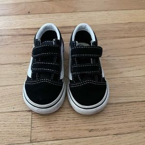 Toddler old skool vans